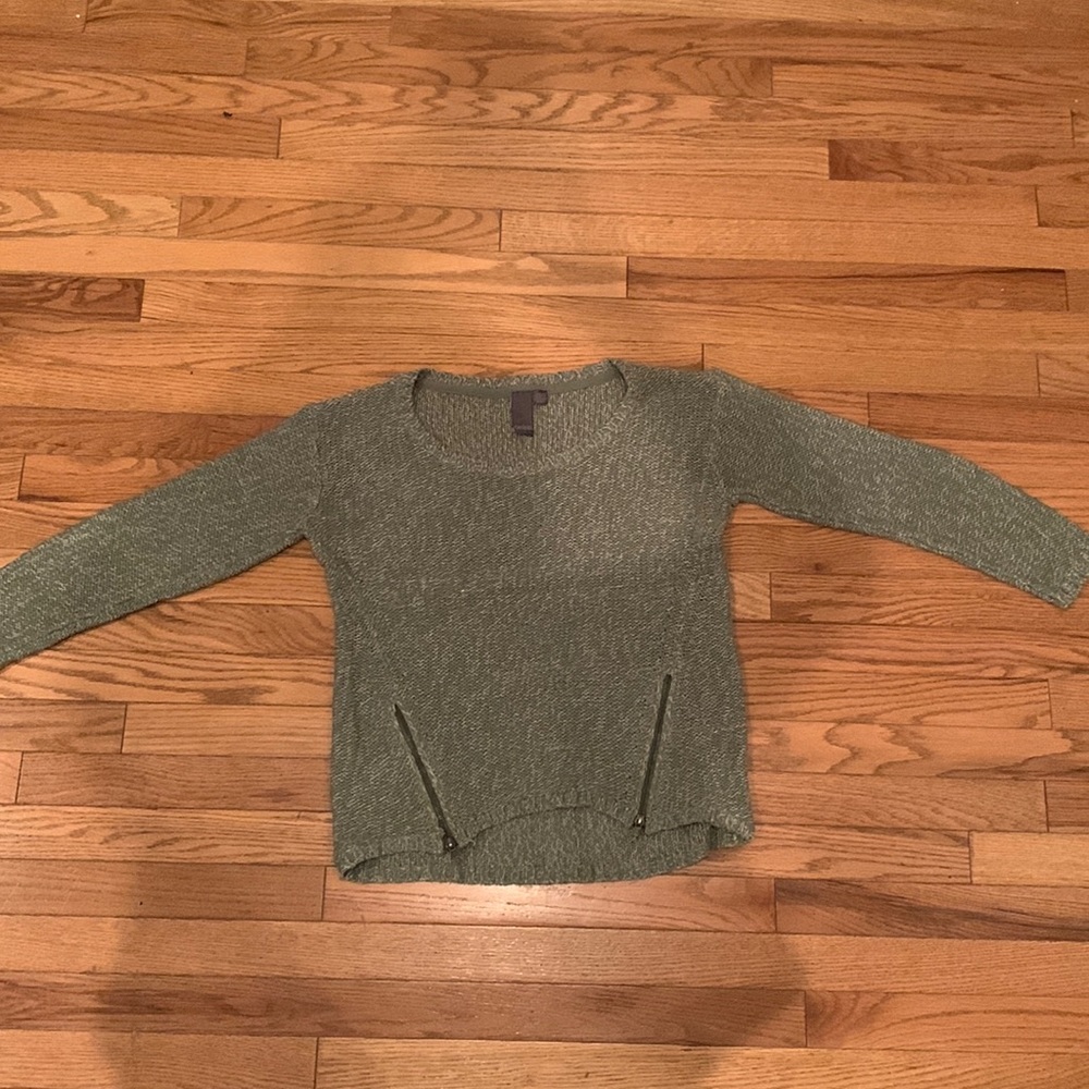 Quinn Green Sweater with Zippers - Picture 3 of 11